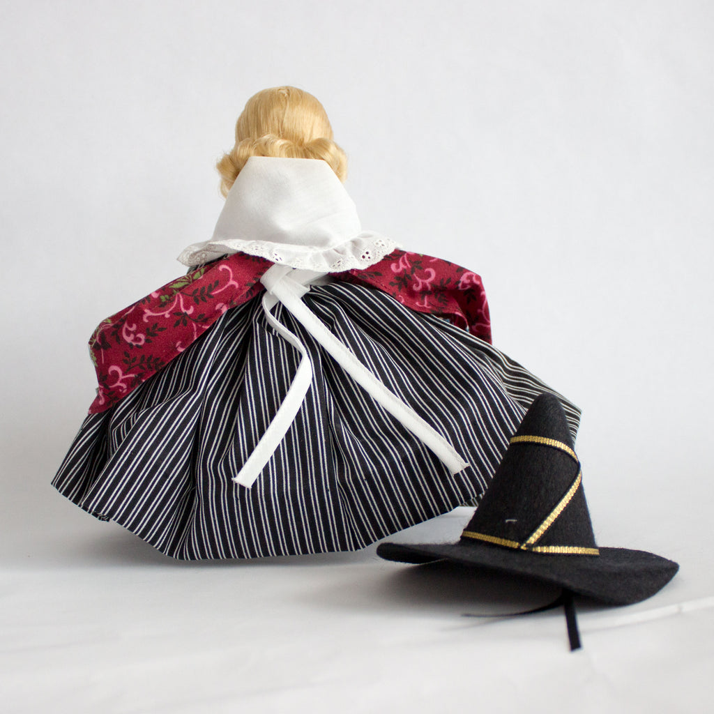 Madame Alexander 427 Mother Goose