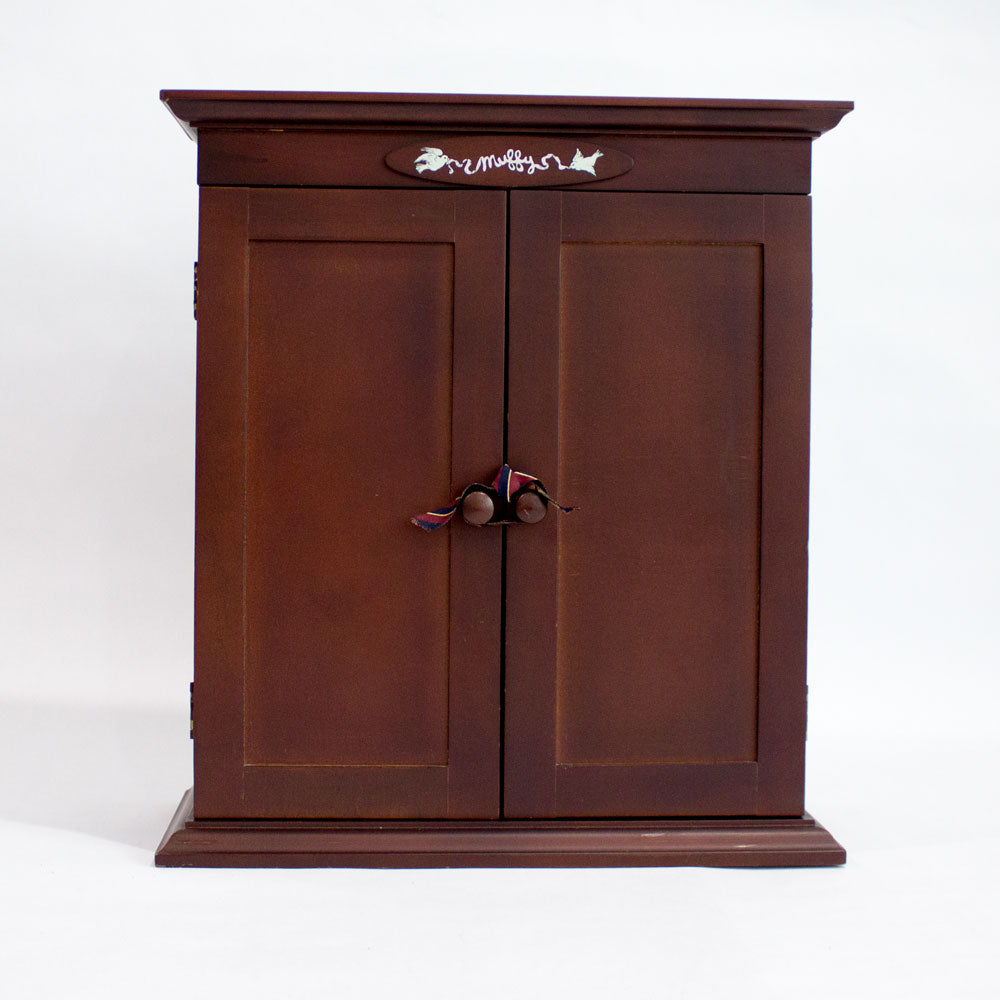 Muffy Armoire