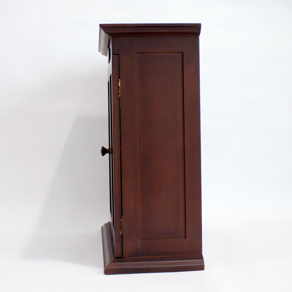 Muffy Armoire