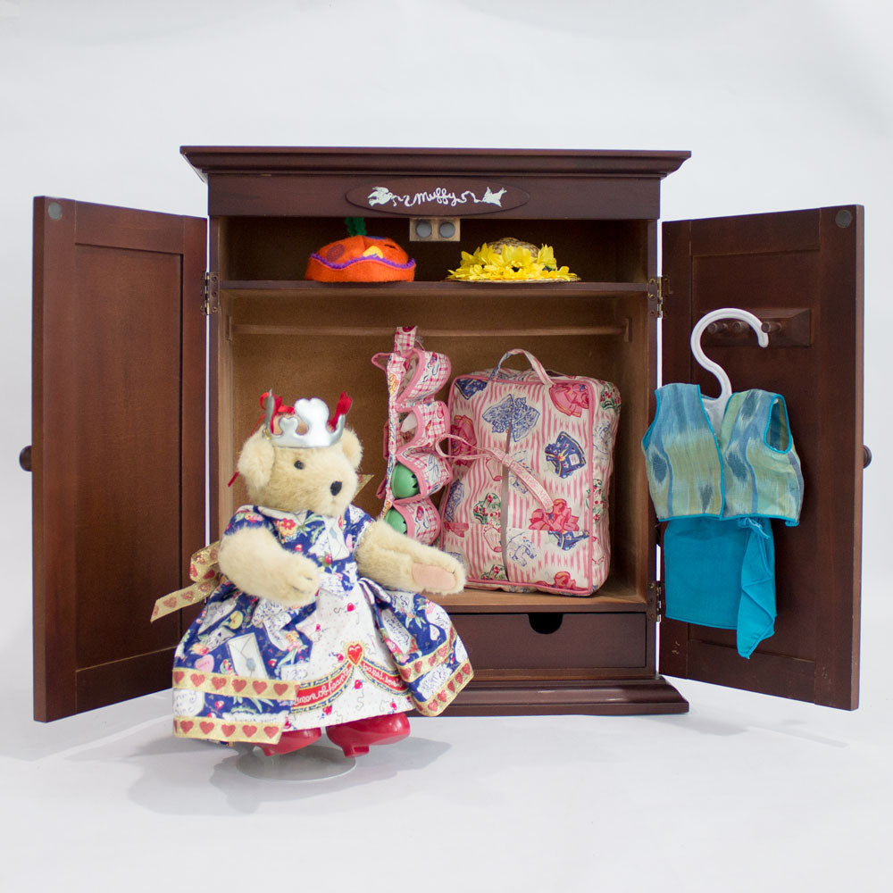 Muffy Armoire