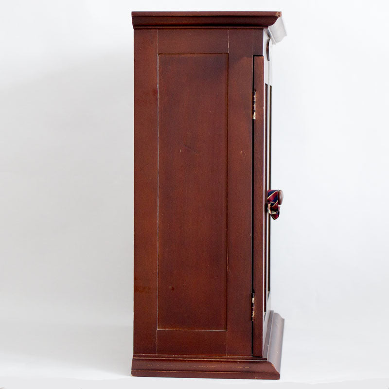 Muffy Armoire