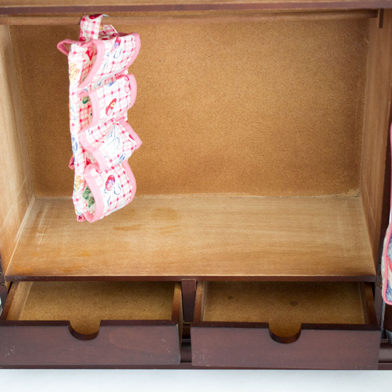 Muffy Armoire