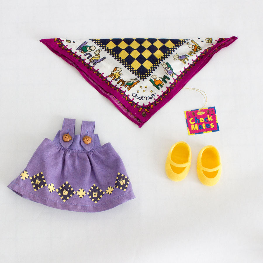 Muffy Checkmates Outfit