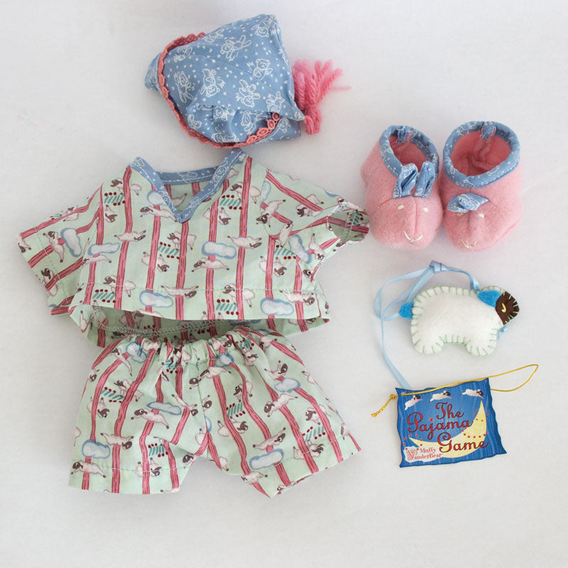 Muffy Pajama Game Outfit